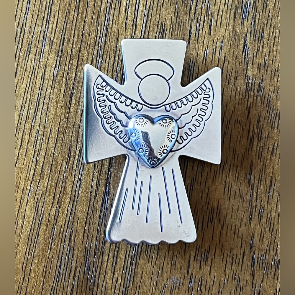 Sincerely Southwest Carolyn Pollack Relios Silver Angel Heart Brooch Pendant